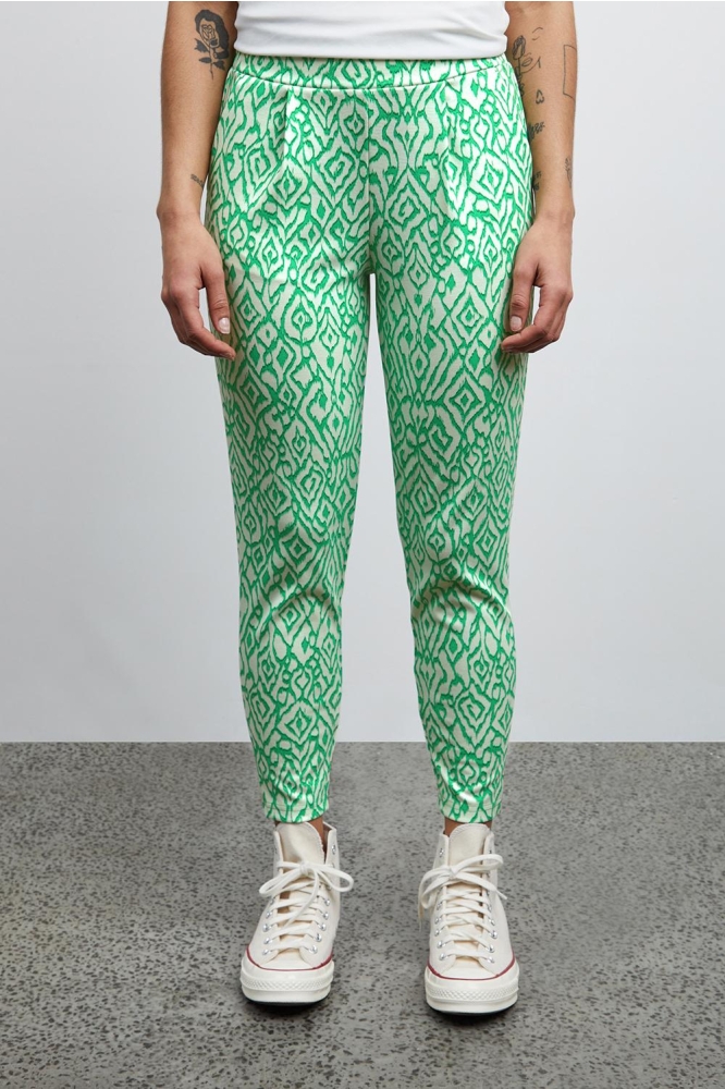 IHKATE PRINT PA14 20118568 201904 Greenbriar Ikat Print