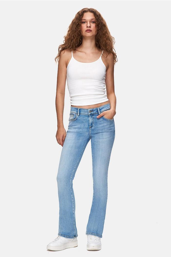 LTB blauwe dames jeans | Model