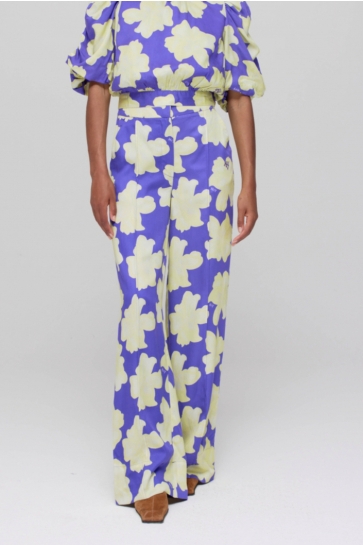 Dit is ook leuk van Harper & Yve Broek