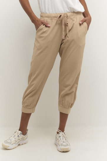 Kaffe Broek NAYA CAPRI 10502803 101239 CLASSIC SAND