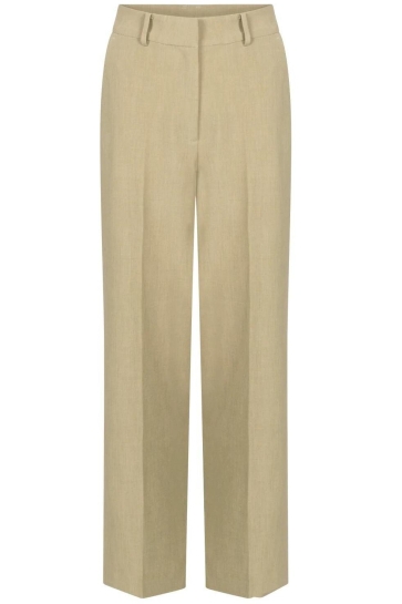 Dit is ook leuk van Aaiko Broek