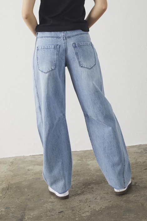 SisterS point blauwe dames jeans | Model achteraanzicht