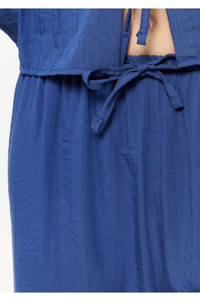 LolaLiza blauwe dames broek | Close up
