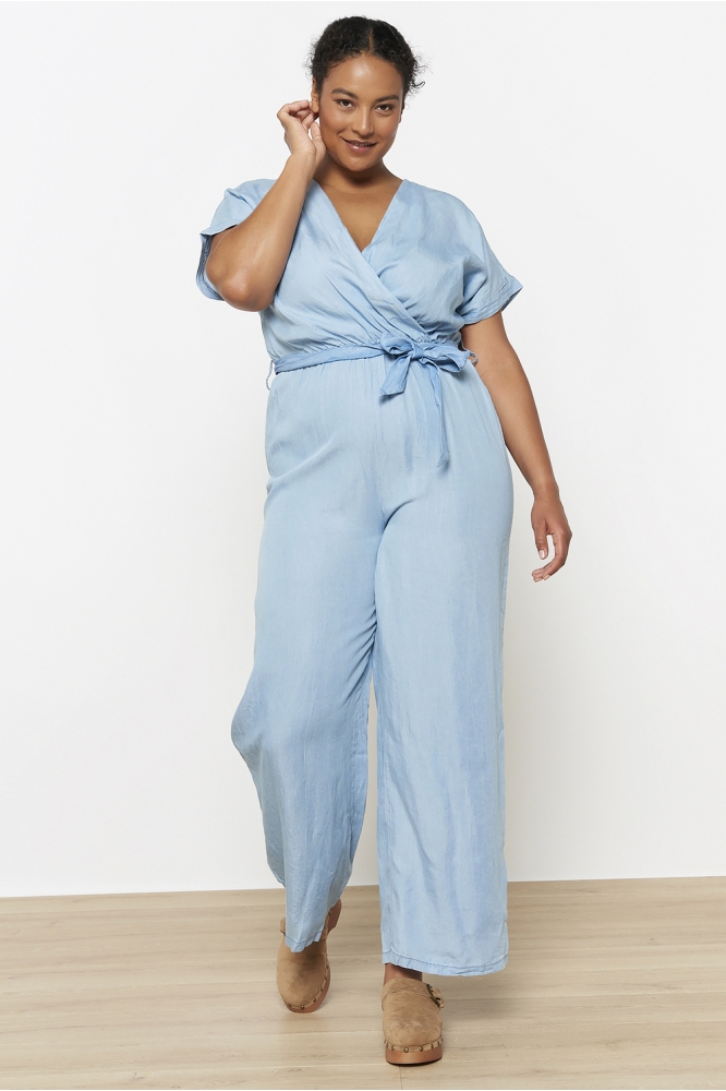 LolaLiza blauwe dames jumpsuit | Model vooraanzicht