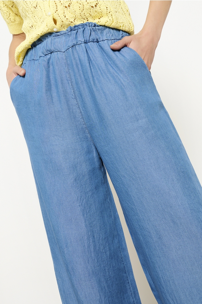 LolaLiza blauwe dames broek | Close up