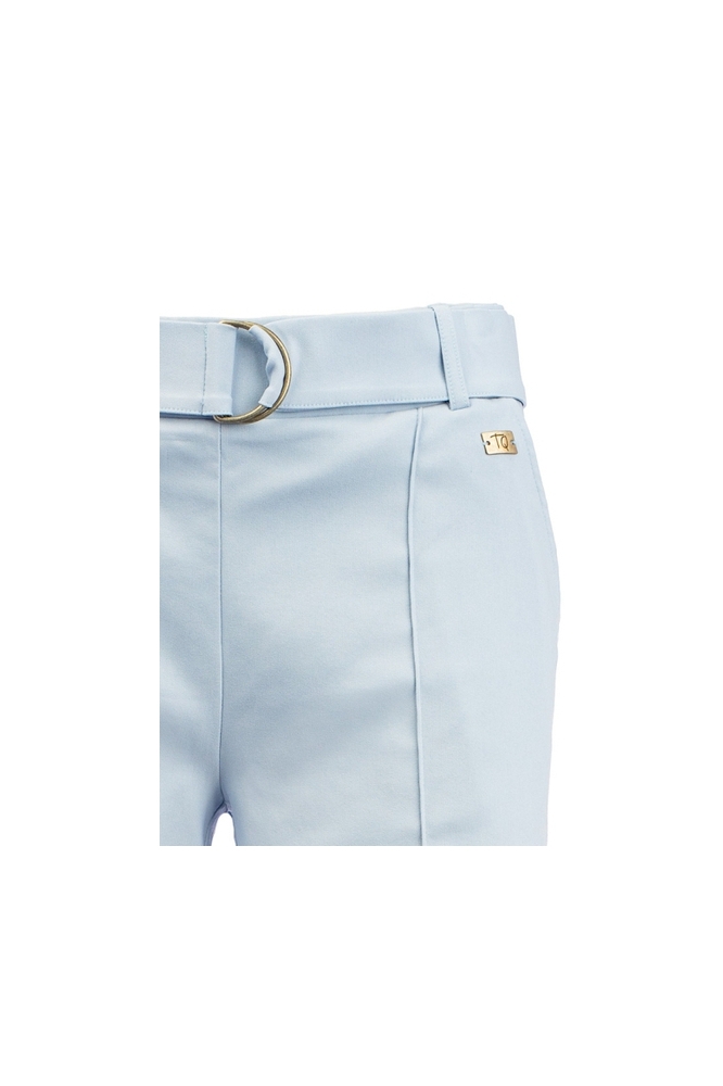 TQ Amsterdam blauwe dames korte broek | Close up