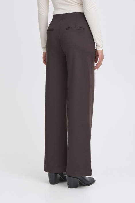Ichi bruine dames broek | Model achteraanzicht