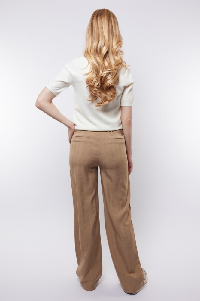 C&S The Label camel dames broek | Model