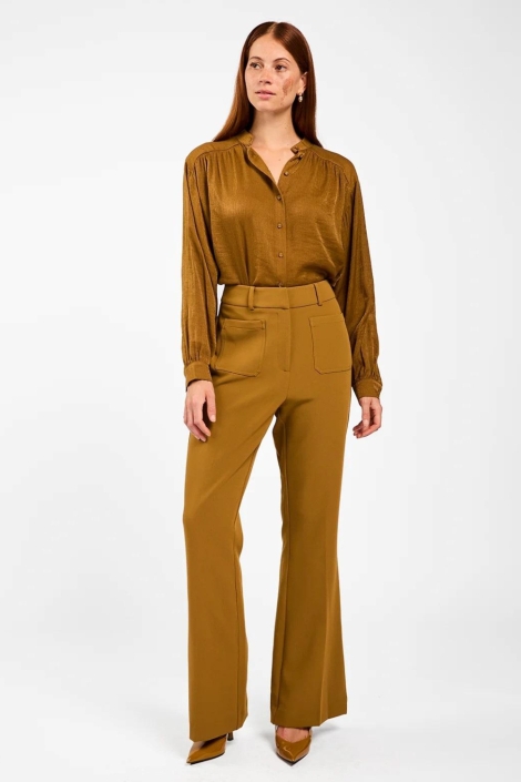 Aaiko camel dames broek | Model