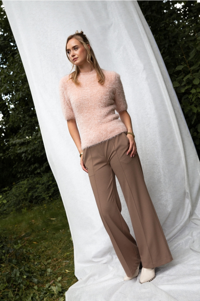 I-coni-K taupe dames broek | Model