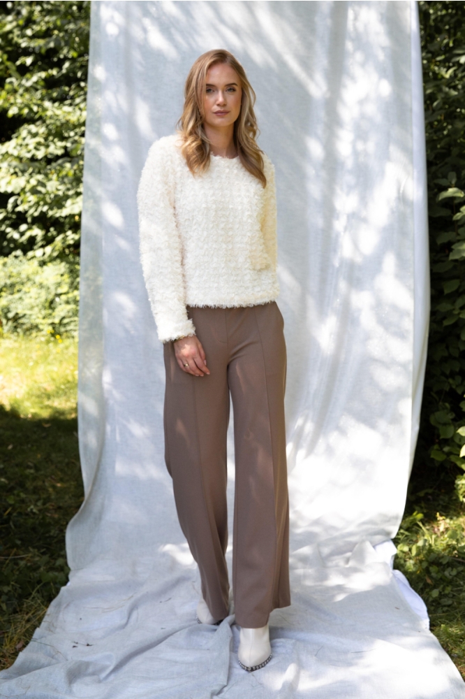 I-coni-K taupe dames broek | Model