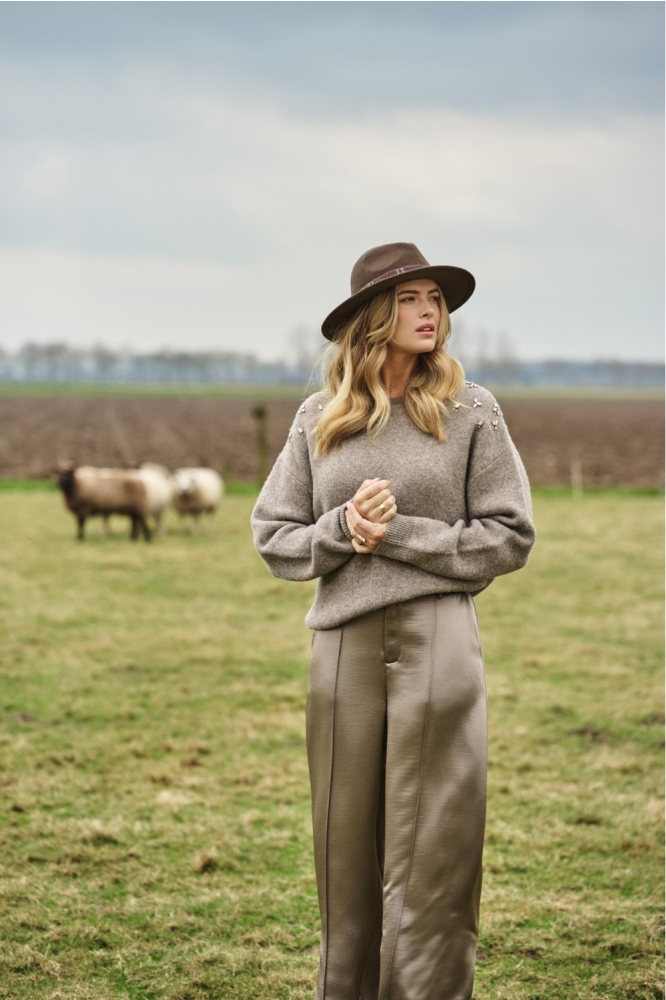 C&S The Label bronzen dames broek | Sfeerbeeld, In situatie