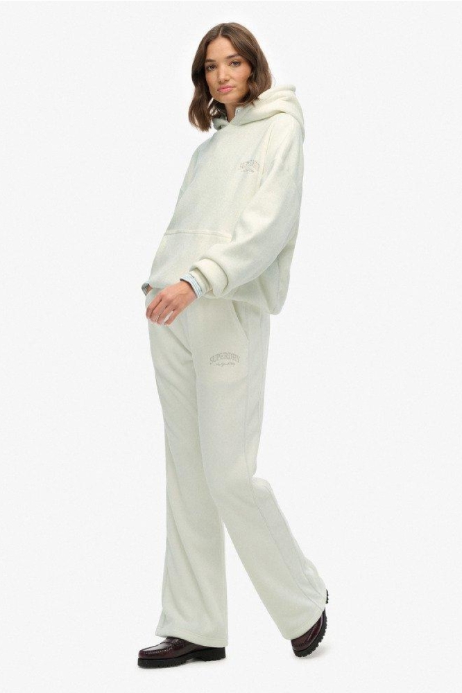 Superdry witte dames broek | Model zijaanzicht