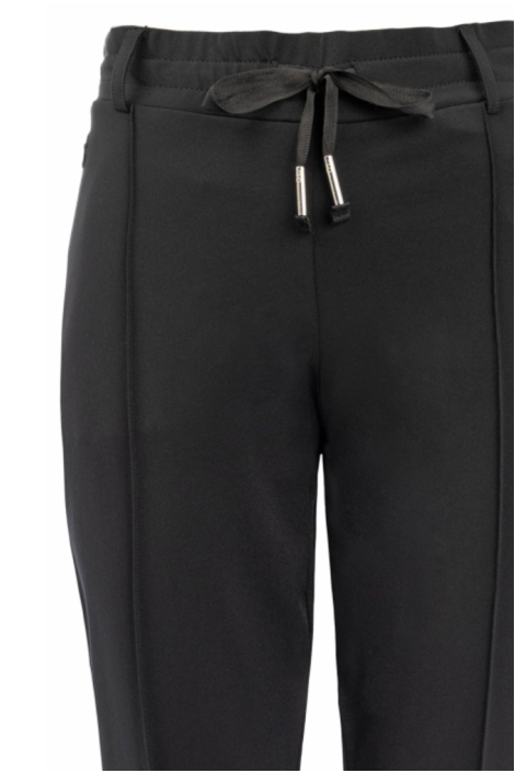 TQ Amsterdam zwarte dames broek | Close up
