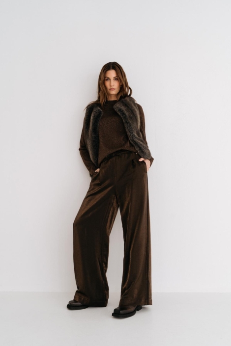 Maicazz bruine dames broek | Model