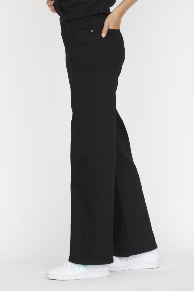 SisterS point zwarte dames jeans | Model zijaanzicht