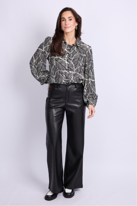 C&S The Label zwarte dames broek | Model