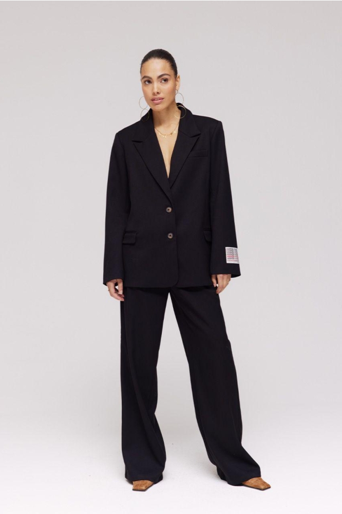 Harper & Yve zwarte dames broek | Model