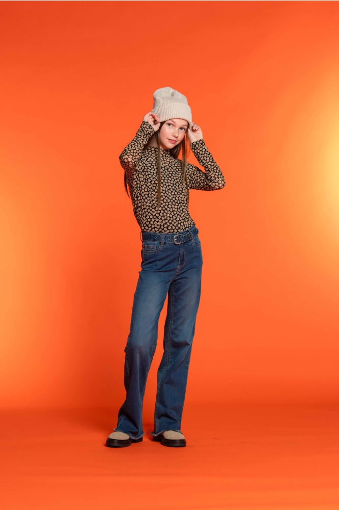STRAIGHT FIT JEANS 31506K 10 000810