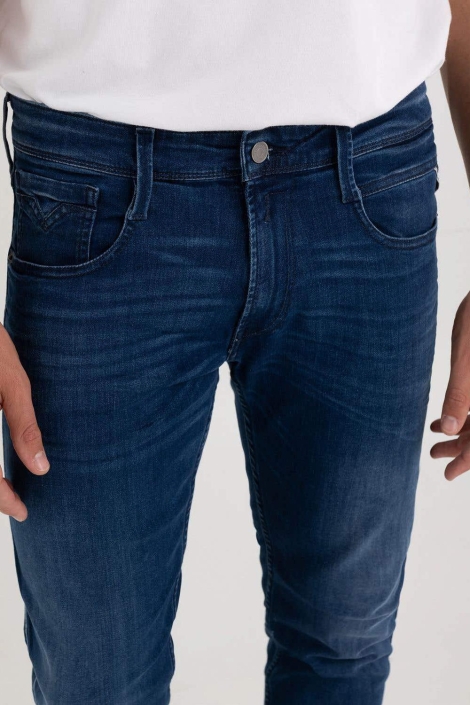 Replay blauwe heren jeans | Close up