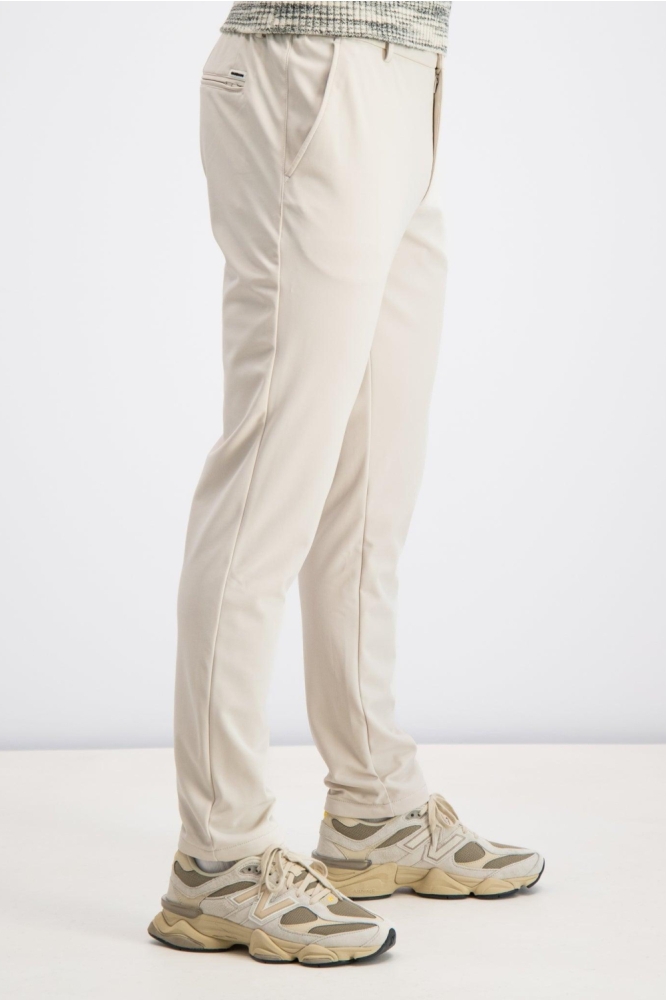 Gabbiano beige heren broek | Model zijaanzicht