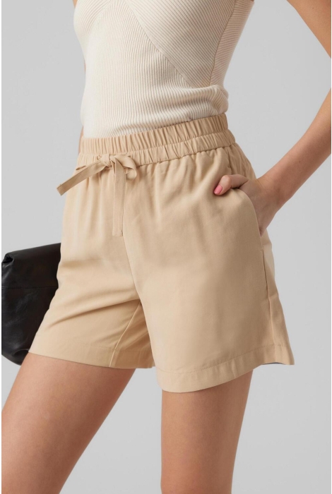 Cream shorts discount