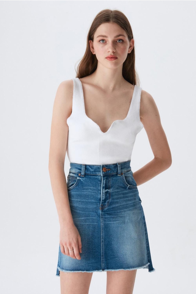 INNIE 60602 15389  54271 LINORE X UNDAMAGED WASH