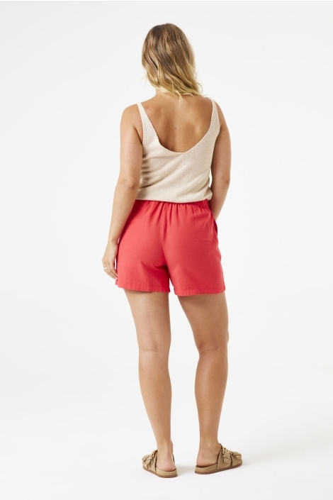 Garcia rode dames korte broek | Model