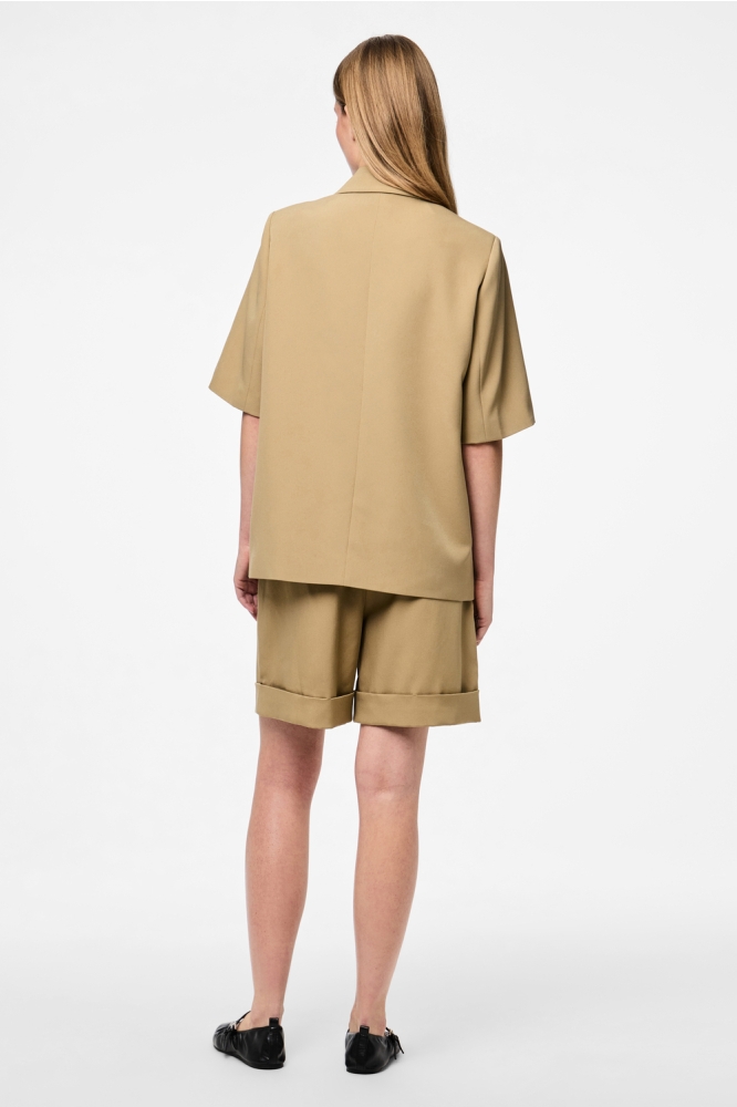 Pieces camel dames korte broek | Model