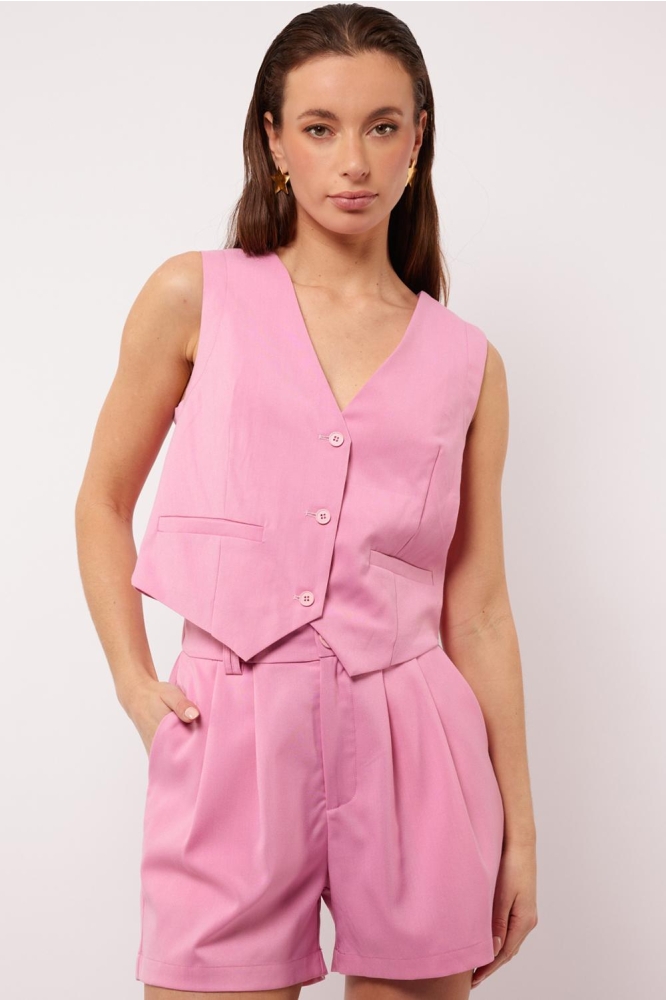 Fluresk roze dames korte broek | Model vooraanzicht