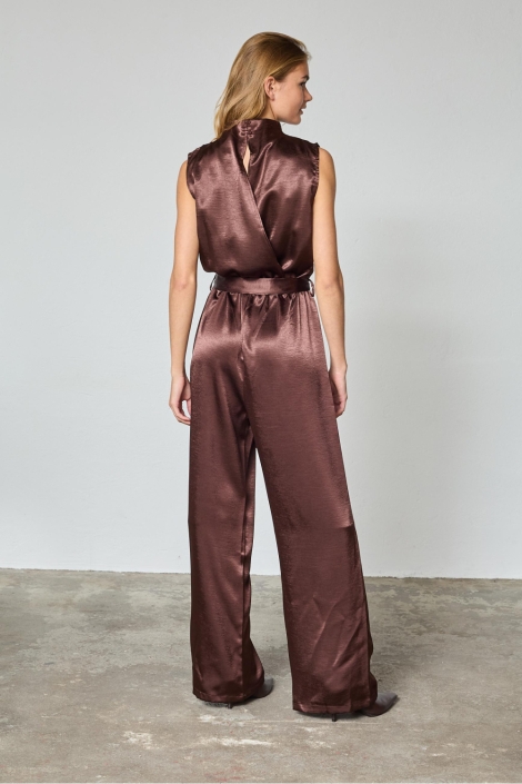 SisterS point bruine dames jumpsuit | Model achteraanzicht