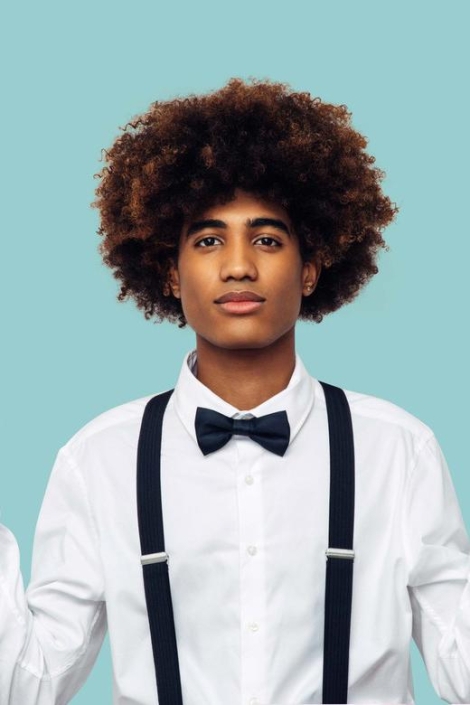 Strickie zwarte heren accessoire | Model vooraanzicht