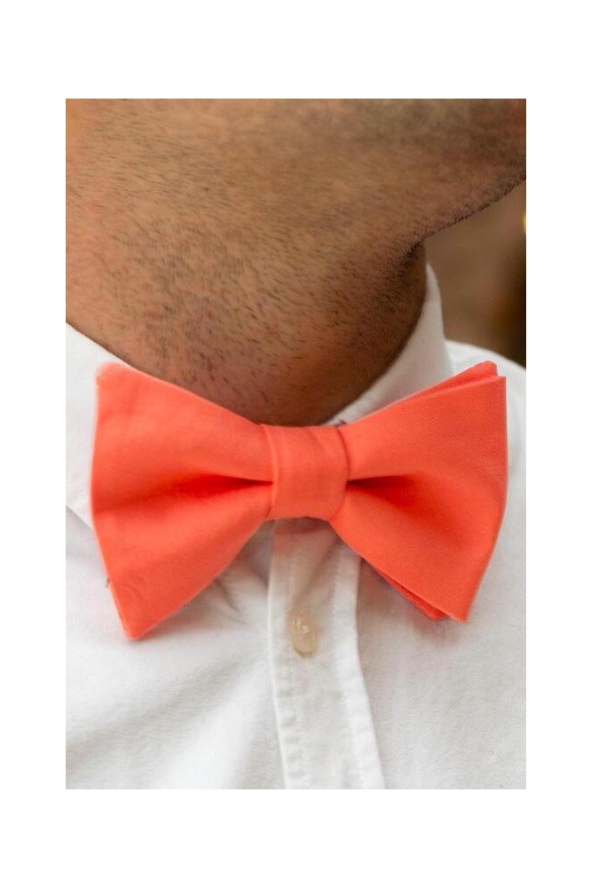 Strickie roze heren accessoire | Model vooraanzicht