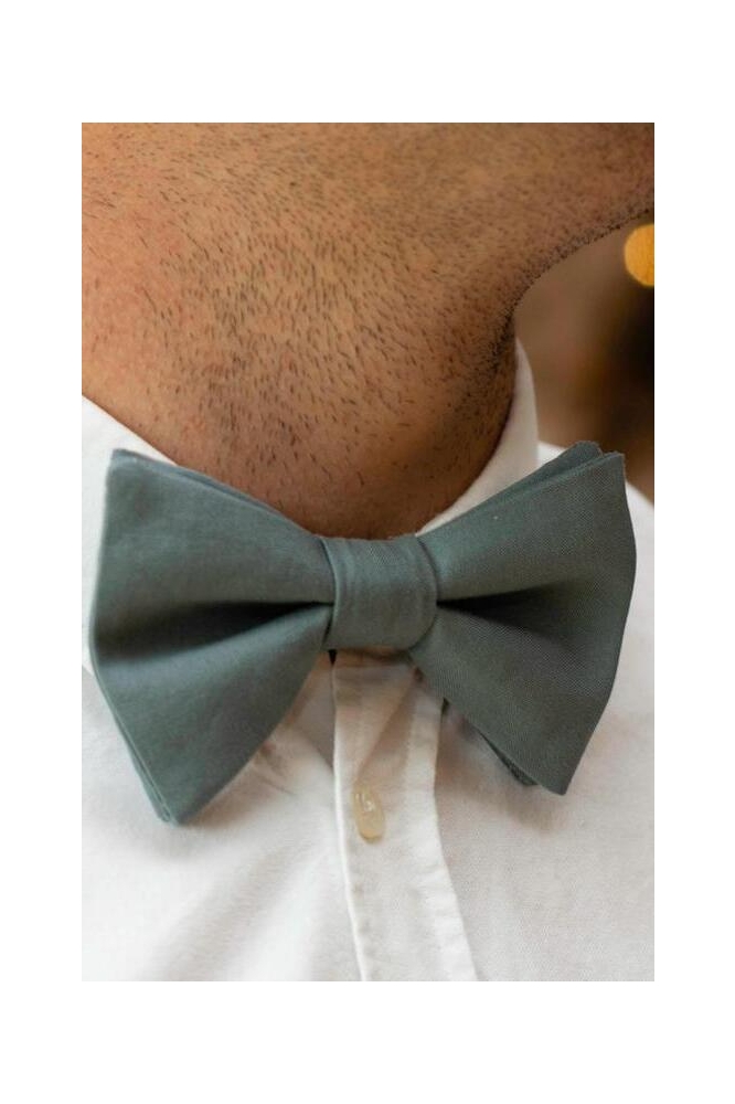 Strickie grijze heren accessoire | Model vooraanzicht