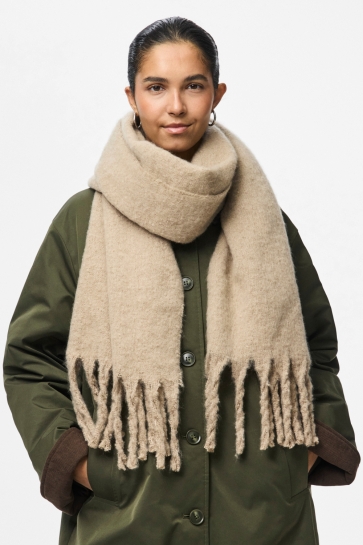 Pieces PCNIKITA LONG SCARF NOOS BC 17141073 Silver Mink