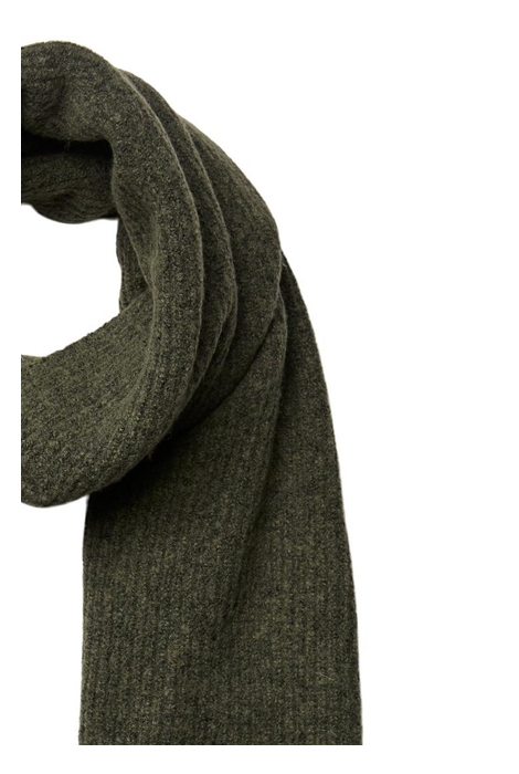 PCNOELLA SCARF NOOS BC 17141132 DEEP LICHEN GREEN