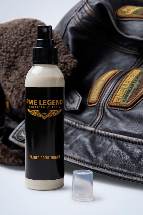 PME legend witte heren accessoire | Model vooraanzicht