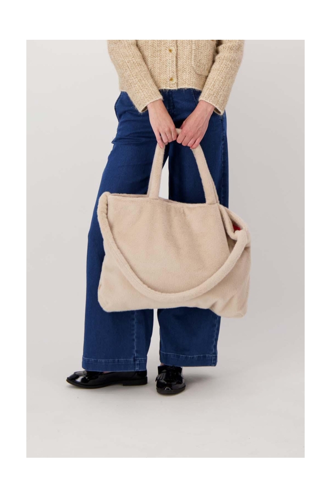 Zusss beige dames tas | Model vooraanzicht