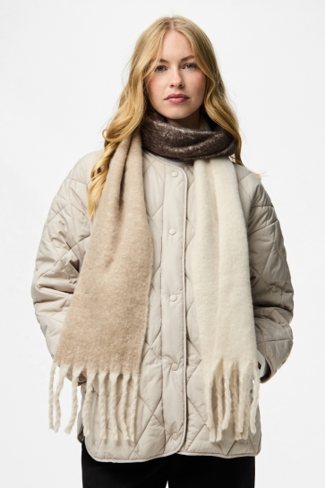 Pieces PCBEA NARROW LONG SCARF NOOS BC 17158215 Moonbeam/COLOUR BLO