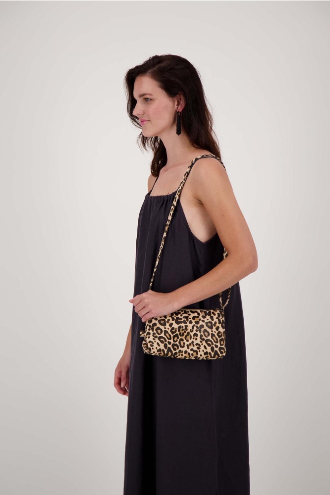 Zusss camel dames tas | Model vooraanzicht