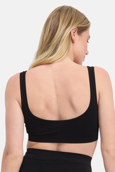 Bamboo basics zwarte dames ondergoed | Model achteraanzicht