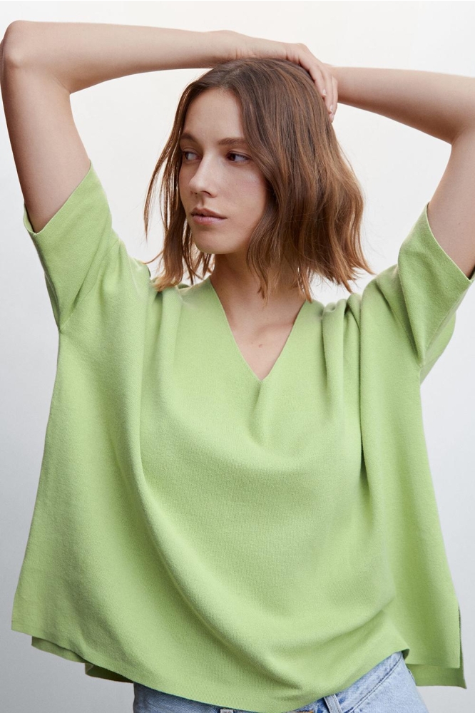 OVERSIZED TRUI MET DRIEKWART MOUWEN 47005876 43