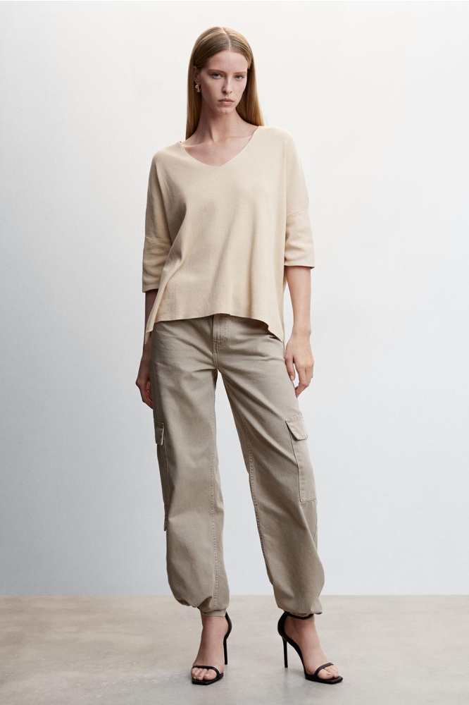 OVERSIZED TRUI MET DRIEKWART MOUWEN 47005876 07