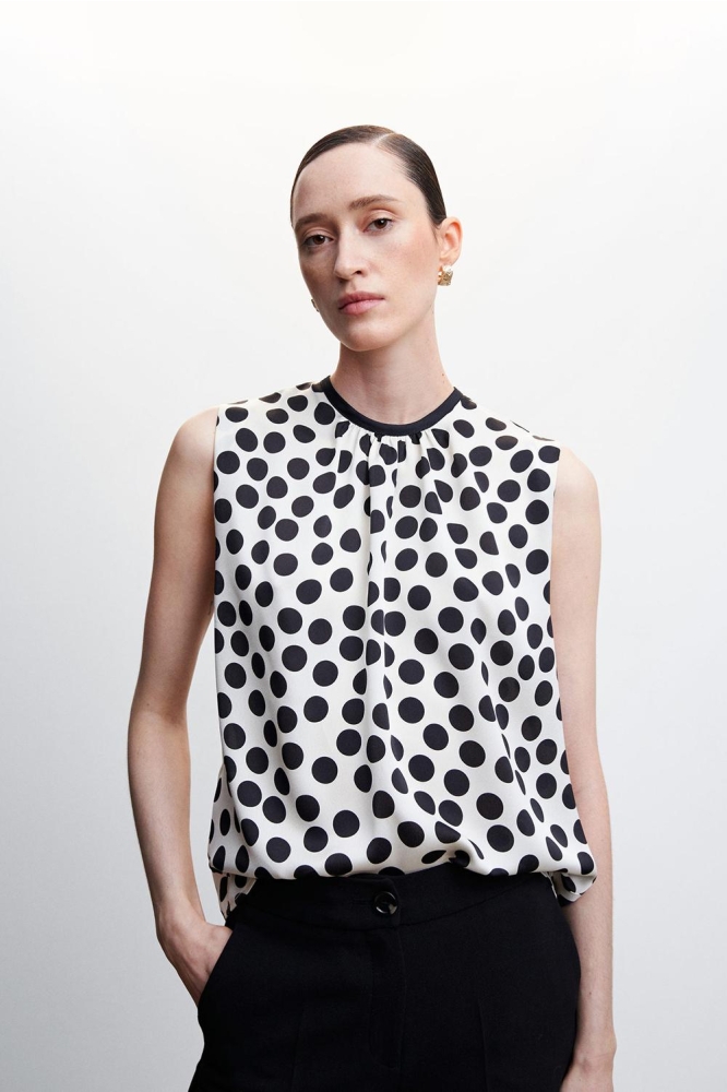 BLOUSE MET STIPPELPRINT 47065850 02