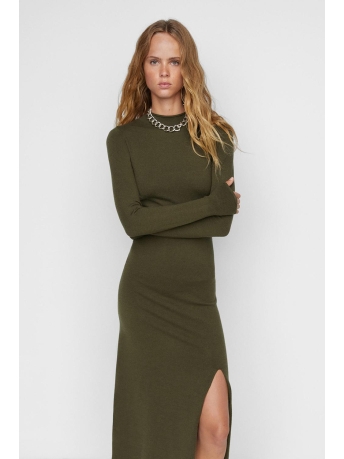 Mango Jurk GEBREIDE JURK MET ZIJSPLIT 57015796 37