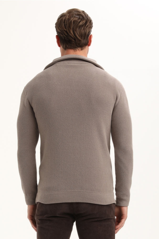Gabbiano taupe heren trui | Model achteraanzicht